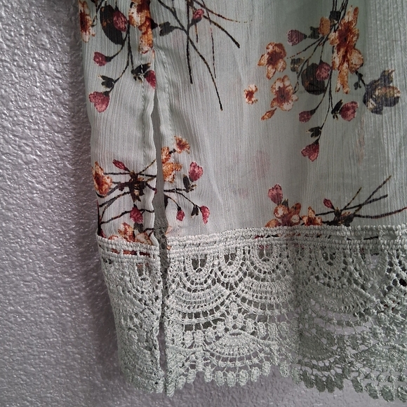 Rewind Open Floral Kimono/Cover Up   Size M - Picture 6 of 13